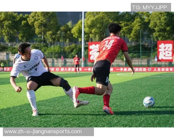 广西草根足球球星逐梦绿茵场展现拼搏精神点燃热爱 广西草根足球球星逐梦绿茵场展现拼搏精神点燃热爱